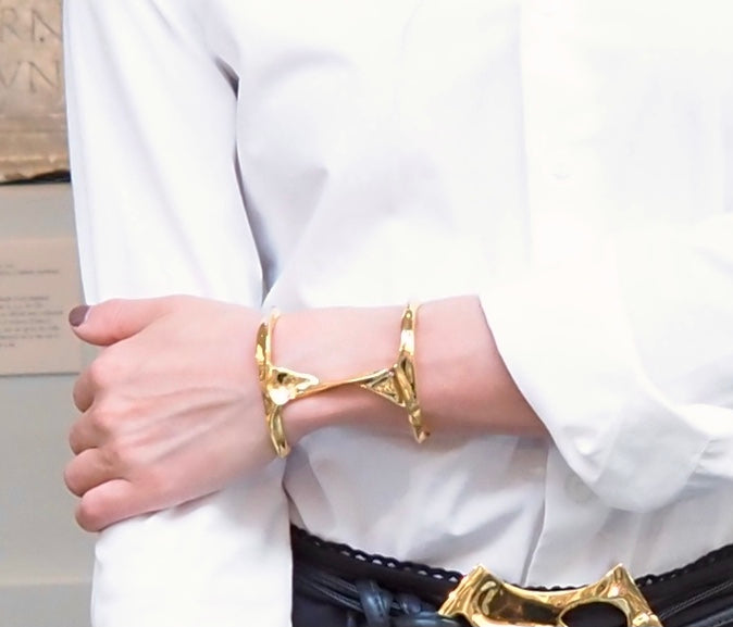 IMAGINE  Cuff Bracelet Gold