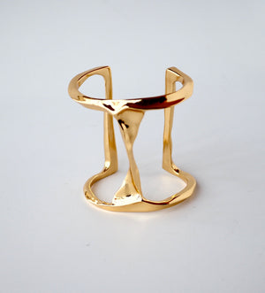 IMAGINE  Cuff Bracelet Gold