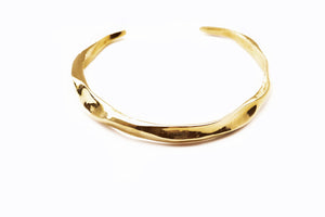 FORTITUDE SMALL BANGLE CUFF BRACELET - Gold